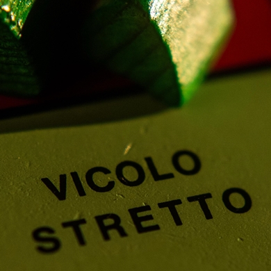 Vicolo stretto